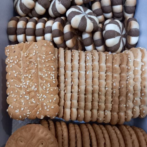 به یک کارگر ساده نیازمندیم