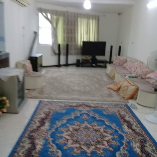 خانه بسیار زیبا بزرگ راه جدا