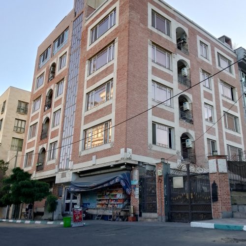 فروش آپارتمان 130 متر. قدرالسهم