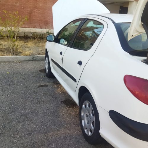 پژو اس دی سفید مدل 1388 اکثر لوازم فرانسوی