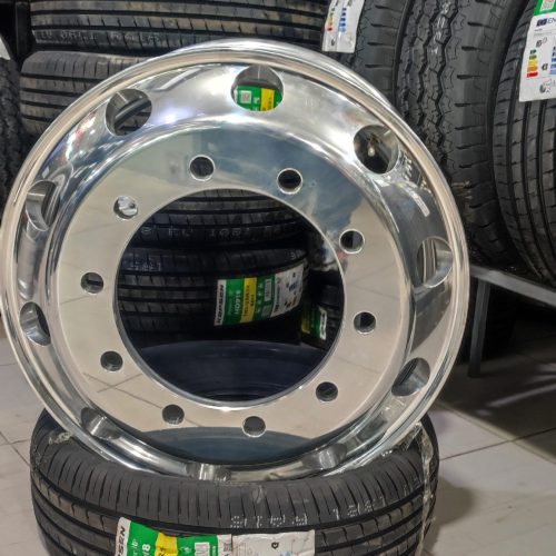 رینگ و لاستیک و باتری انواع خودرو سبک وسنگین