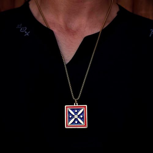 گردنبد های درفش و ایران