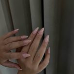دخترای گلم تخفیف گذاشتم کسانی از طریق این اگهی و پیج زیر وقت رزرو میکنن  fatima_nailrtx کاشت 380 بستگی به قد ناخن داره ترمیم250 لمینت180 ژلیش200 تمامی متریال درجه یک روسی مصرف میشود  تمام ابزار ها استریل میشود  خوشحال میشم  ناخن هاتو زیبا تر کنم
