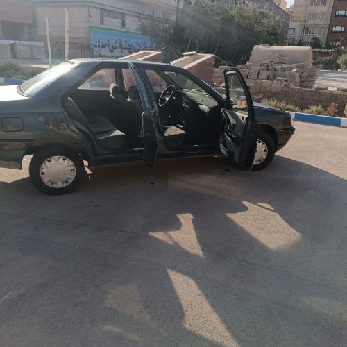 پژو 2000 مدل 73