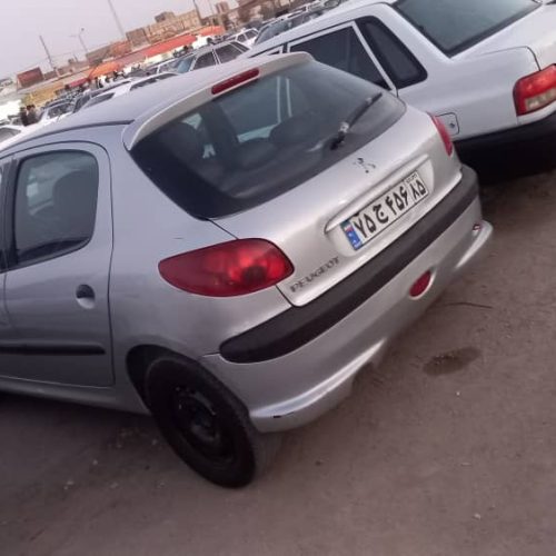 پژو 206 نقره ای مدل 1385