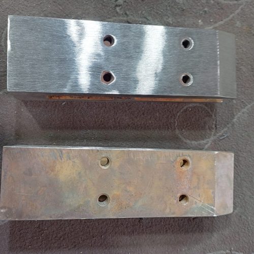 تعدادی همکارخانم یا اقا