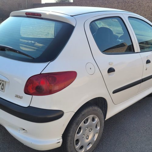 فروش 206 کم کارکرد مدل1400