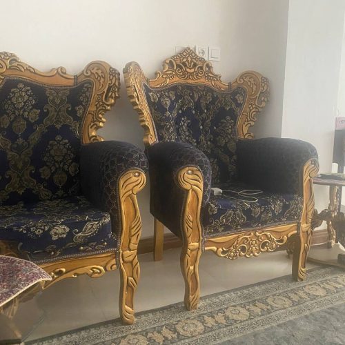 مبلمان 7 نفره سلطنتی باعسلی و تلوزیون 59 اینچ همراه با میز تی وی و جاکفشی