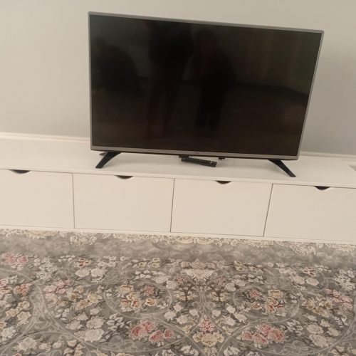 میز تلویزیون دیواری