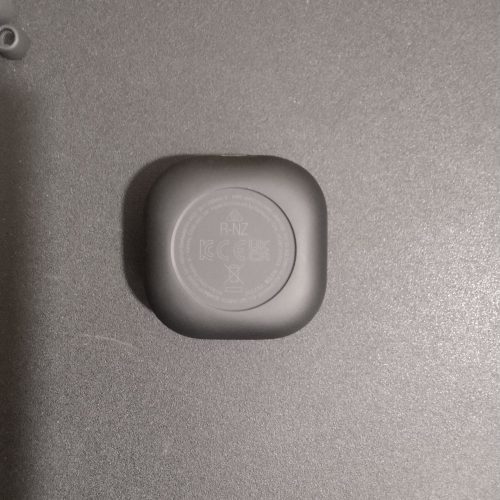 بادز 2 پرو  (خیلی تمیز)