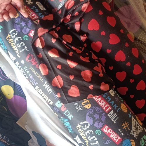 خرید و فروش خرده و تیکه پارچه