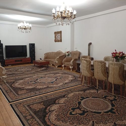 فروش طبقه دوم از ساختمان دو طبقه