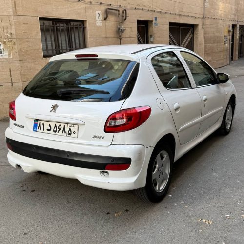 فروش پژو 207 بدون صندوق سفید
