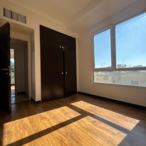 آپارتمان 105 متر 2 خوابه