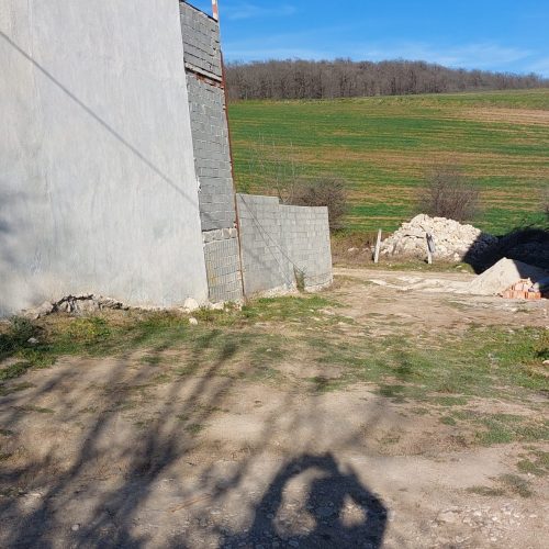 زمین در روستای توریستی رودبار سد گلورد