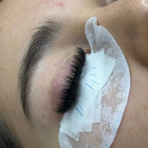 اکستنشن مژه و لیفت