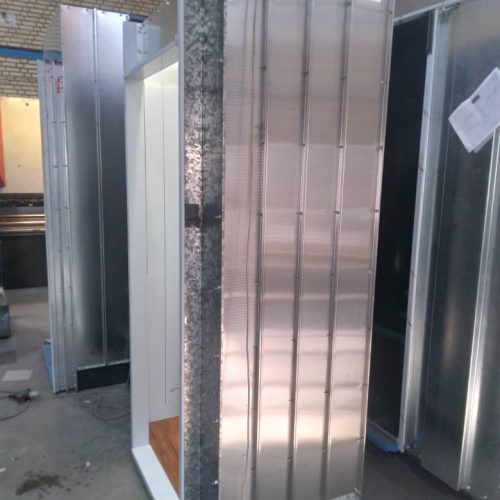 نصب طراحی اجرا آسانسور بالابر ماشین بر هیدرولیک