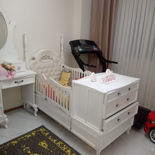 سرویس خواب نوزاد نوجوان همراه با تشک تخت