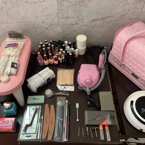 لوازم کاشت ناخن