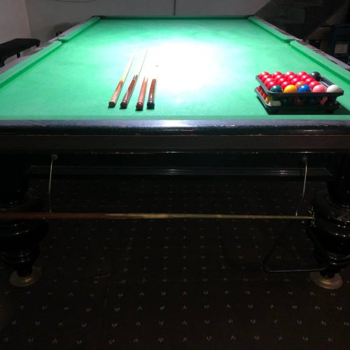 میز بیلیارد خارجی