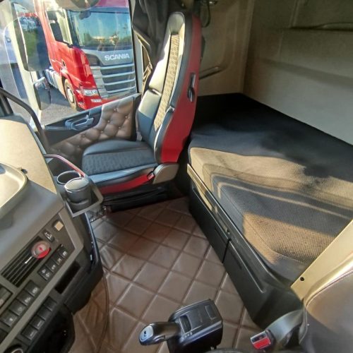 کامیون وارداتی