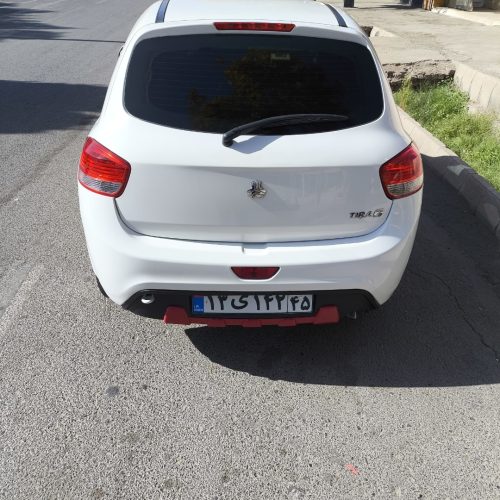 تیبا2مدل1400بسیارتمیز