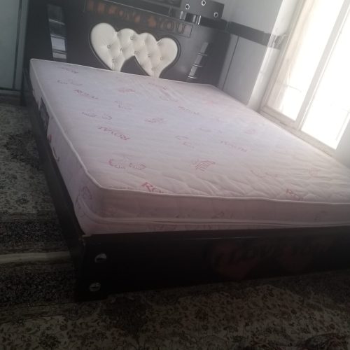 تخت خواب با تشک رویال