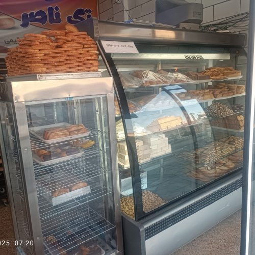 به یک فروشنده خانم جهت کار در نان فانتزی