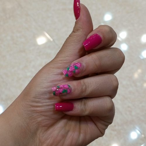 خدمات ناخن، نیازمند مدل جهت تکمیل البوم