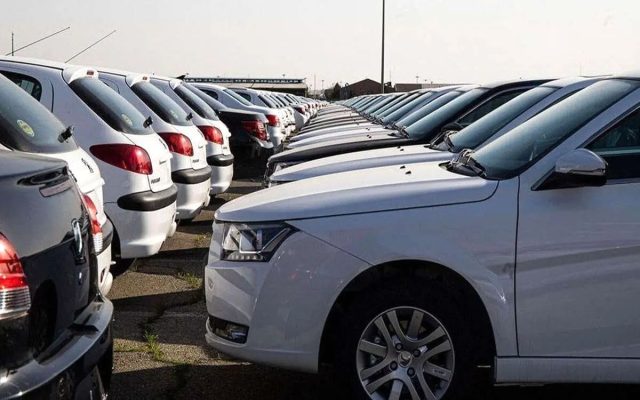 قیمت خودرو امروز 17 آبان 1404 / بازار خودرو آرام گرفت + جدول