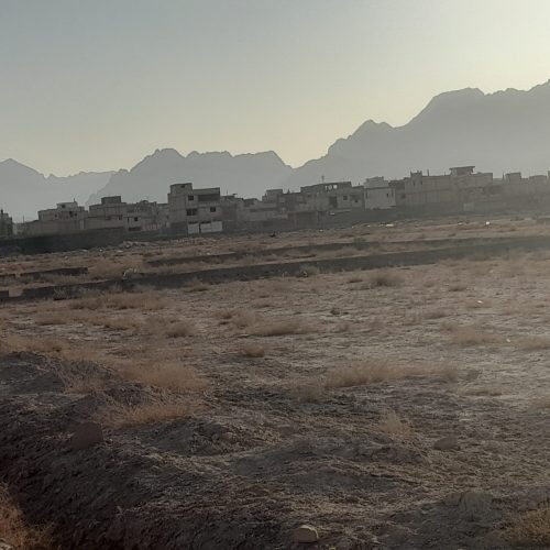 زمین مابین پیرجعفروکیچی تو کشاورزی ها