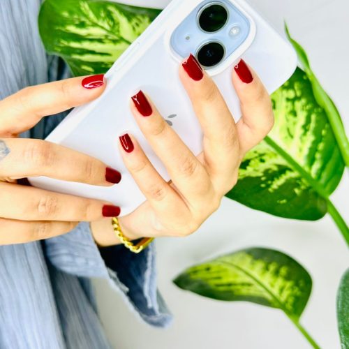 خدمات تخصصی ناخن با قیمت مناسب