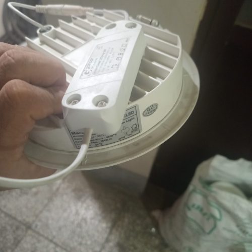 چراغ سقفی توکار