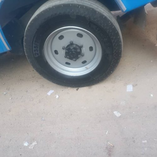 نیسان وانت مدل 96