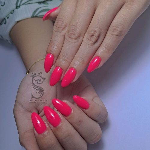 خدمات زیبایی و کاشت ناخن