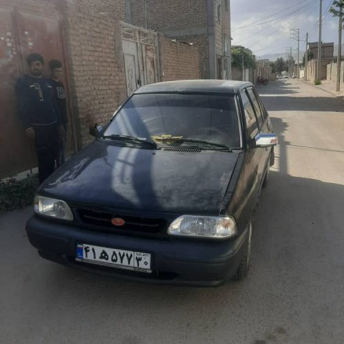 ماشین فنی سواری عالی فقد آفتاب سوختگی دارع