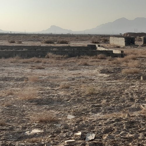 زمین مابین پیرجعفروکیچی تو کشاورزی ها