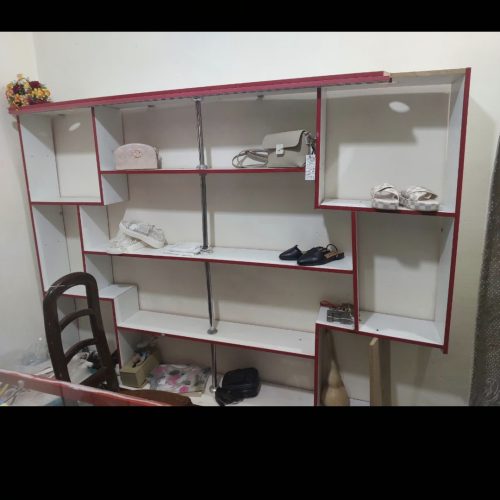 ویترین و پیشخوان