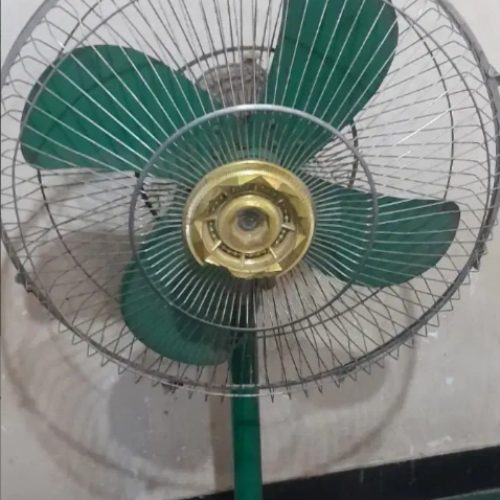 پنکه فلزی ایستاده