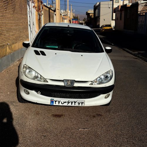 پژو 206 تیپ 5 V8