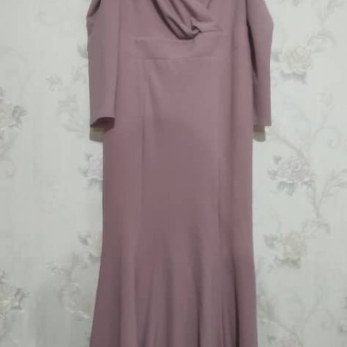 لباس مجلسی تمیز و در حد نو